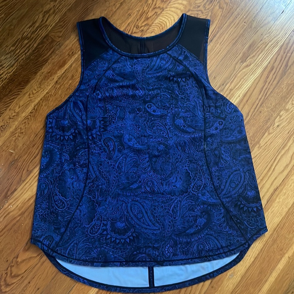 NWOT Lululemon Sculpt Tank